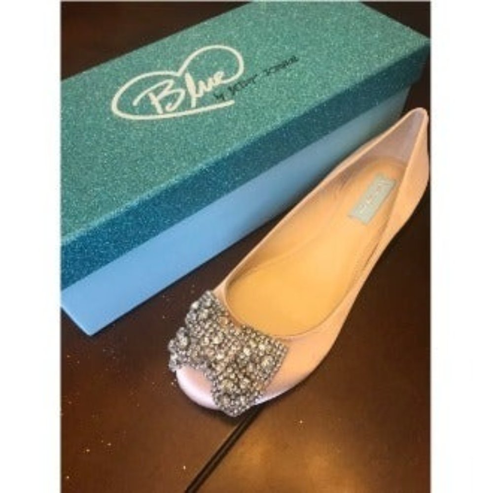 BETSEY JOHNSON "BLUE" FLATS NIB SIZE 8
